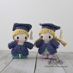 Graduation Dolls amigurumi pattern by Pink Mouse Boutique