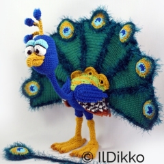 Pete the Peacock amigurumi pattern by IlDikko