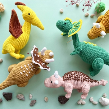 Crochet Dinosaurs, set 2 amigurumi pattern by RNata