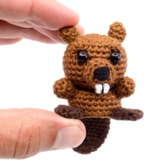 Mini Beaver amigurumi pattern by Supergurumi