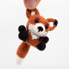 Mini Fox amigurumi pattern by Supergurumi