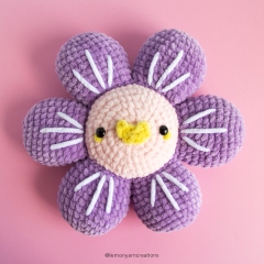 Daisy and Bee amigurumi by Lemon Yarn Creations