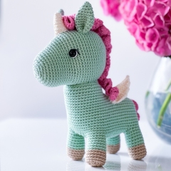 Luna the unicorn / pegasus amigurumi pattern by Handmade by Halime