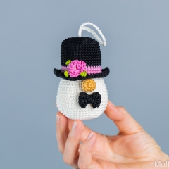 Bride and Groom gnomes amigurumi pattern by Mufficorn