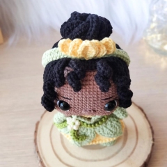 Princess tiana amigurumi pattern by Crocheniacs