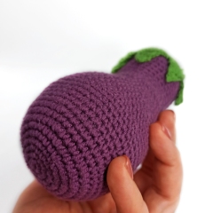 Eggplant - Play food vegetable amigurumi by Mommys Bunny Crafts