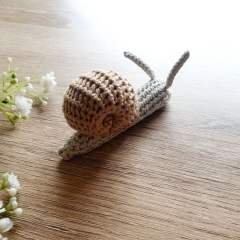 Edward the Snail amigurumi pattern by Critter Stitch