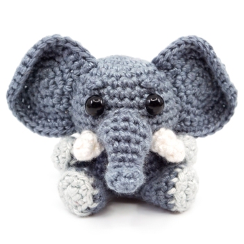 Mini Elephant amigurumi pattern by Supergurumi