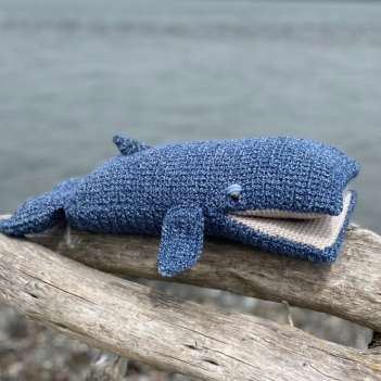 Whale Puppet  amigurumi pattern by Crochet to Play