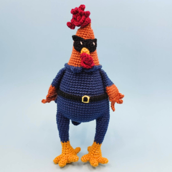 Jasper, the rooster amigurumi pattern by yarnacadabra