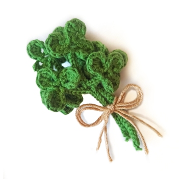 Parsley - Play food greens amigurumi pattern by Mommys Bunny Crafts