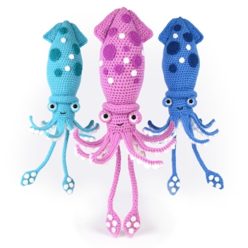 Sandy the squid amigurumi pattern by Janine Holmes at Moji-Moji Design