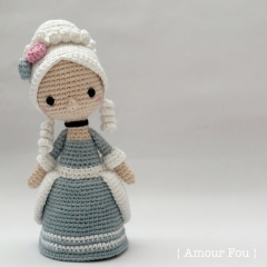 Marie Antoinette amigurumi by Amour Fou