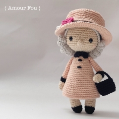 Queen Elizabeth amigurumi pattern by Amour Fou