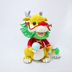 The Prosperity Dragon amigurumi by Little Bamboo Handmade