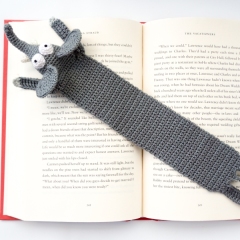 Elephant Bookmark amigurumi pattern by Supergurumi