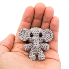 Mini Noso Elephant amigurumi pattern by Supergurumi