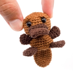 Mini Platypus amigurumi pattern by Supergurumi