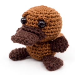 Mini Platypus amigurumi by Supergurumi