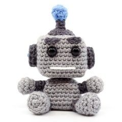 Mini Robot amigurumi by Supergurumi