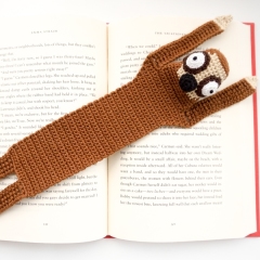 Sloth Bookmark amigurumi pattern by Supergurumi