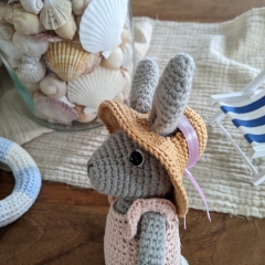 Cute bunny + summer collection amigurumi by La Fabrique des Songes