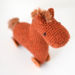 Horse Toy amigurumi by Elisas Crochet