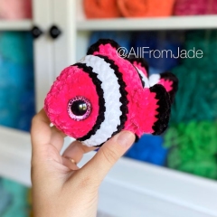 Clover the Clown Fish - No sew amigurumi pattern by All From Jade