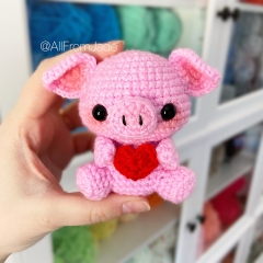  Pascal the Piglet amigurumi pattern by All From Jade