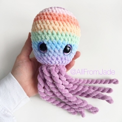 The Twisted Squid Family - No sew amigurumi pattern by All From Jade