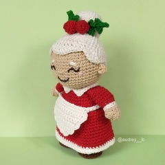 Happy Mrs. Claus amigurumi pattern by Audrey Lilian Crochet
