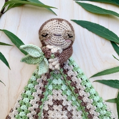 Cedric the Sleepy Sloth amigurumi pattern by SarahDeeCrochet