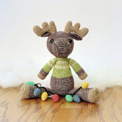 Hoss the Moose amigurumi pattern by SarahDeeCrochet