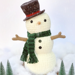 Norman the Snowman amigurumi pattern by SarahDeeCrochet