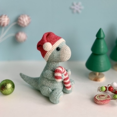 Santasaurus amigurumi pattern by SarahDeeCrochet