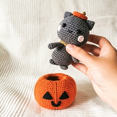 Casper the Cat in his Pumpkin amigurumi pattern by EMI Creations by Chloe
