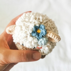 Easter Friends: Tulip the Sheep amigurumi pattern by EMI Creations by Chloe
