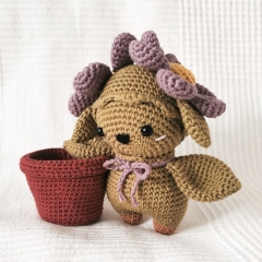 Plant Heads: Cora the Cosmos  amigurumi pattern by EMI Creations by Chloe