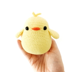 Spring Chick amigurumi pattern by Stitch by Fay