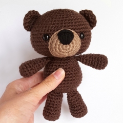 Snuggle Teddy Bear amigurumi pattern by AmiAmore