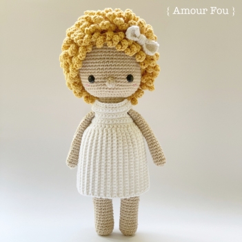 Coralie amigurumi pattern by Amour Fou