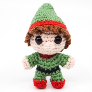 Mini Noso Christmas Elf amigurumi pattern by Supergurumi