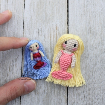 One Inch Mermaid amigurumi pattern by Pink Mouse Boutique