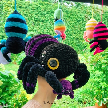 The Spider Family amigurumi pattern by All From Jade