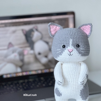 Mimi the little cat amigurumi pattern by RikaCraftVN
