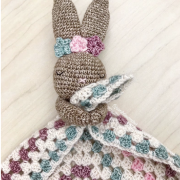 Mimi the Bunny Lovey amigurumi pattern by SarahDeeCrochet