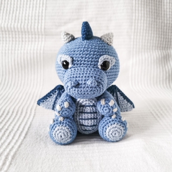 Azura the Dragon amigurumi pattern by EMI Creations by Chloe