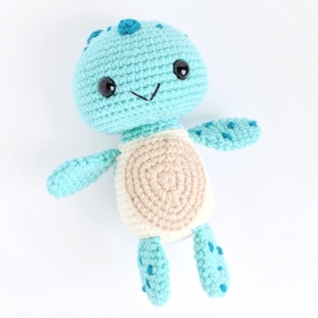 Snuggle Sea Turtle amigurumi pattern by AmiAmore