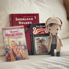 Sherlock Holmes amigurumi by Amour Fou