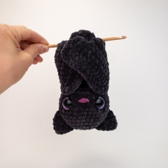 Binx the Plush Bat amigurumi pattern by Theresas Crochet Shop